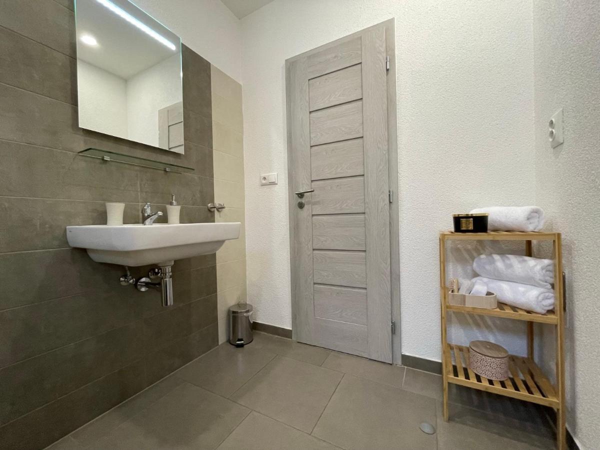 City Apartments Liptovský Mikuláš エクステリア 写真