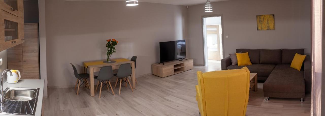 City Apartments Liptovský Mikuláš エクステリア 写真